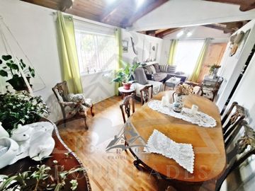 Excelente ubicación en el Litoral Central, Oportunidad única en El Quisco Casa 93m2 en 440 m2 totales con departamento interior.