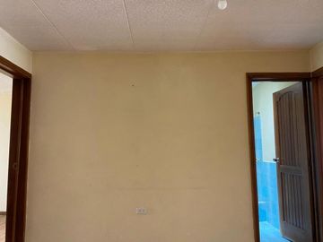 HERMOSA CASA EN VENTA, SECTOR PADRE JULIO MATOVELLE