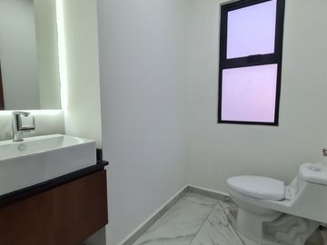Casa en VENTA DISEÑO UNICO en PUNTA TIBURON