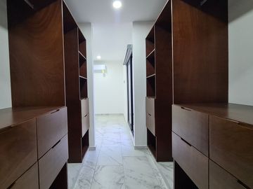 Casa en VENTA DISEÑO UNICO en PUNTA TIBURON