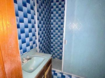 Casa en venta con amplio estacionamiento en Culiacan Centro