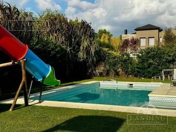 Casa En Venta Castores Nordelta 1100 m2 Pileta Jardin Galeria