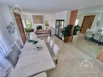 Casa En Venta Castores Nordelta 1100 m2 Pileta Jardin Galeria