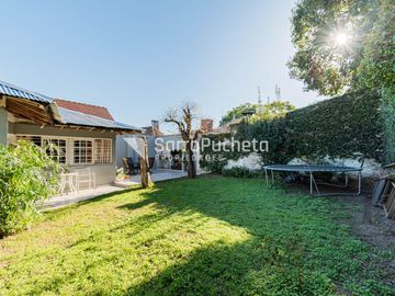 Venta ph 4 amb con gran parque en  Palomar.