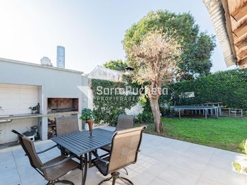 Venta ph 4 amb con gran parque en  Palomar.
