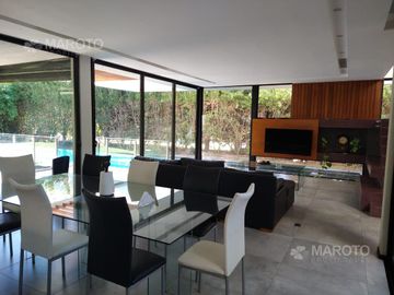 CASA EN VENTA  EN BARRIO SEPTIEMBRE –MAROTO PROPIEDADES-