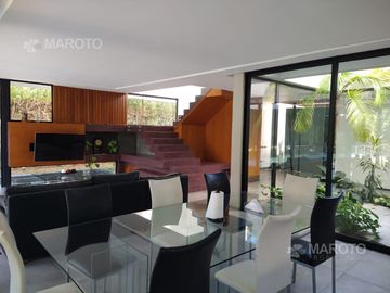 CASA EN VENTA  EN BARRIO SEPTIEMBRE –MAROTO PROPIEDADES-