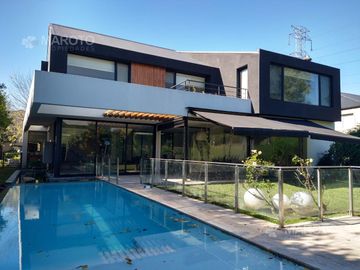 CASA EN VENTA  EN BARRIO SEPTIEMBRE –MAROTO PROPIEDADES-
