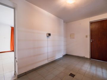 VENTA -Casa - 3 dormitorios - Jardín y piscina - Funes Residencial.