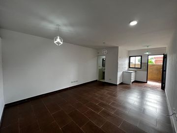 Departamento excelente 1er piso MARCOS SASTRE 2028 San Miguel