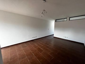 Departamento excelente 1er piso MARCOS SASTRE 2028 San Miguel