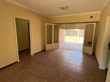 Casa de 3 amb. APTO CREDITO HIPOTECARIO a la venta en Cañuelas