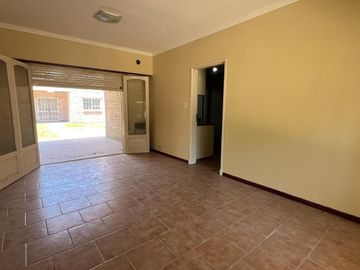 Casa de 3 amb. APTO CREDITO HIPOTECARIO a la venta en Cañuelas