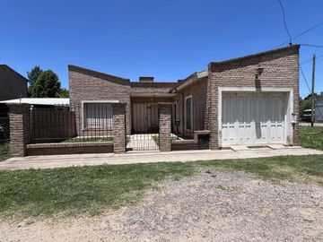 Casa de 3 amb. APTO CREDITO HIPOTECARIO a la venta en Cañuelas