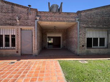 Casa de 3 amb. APTO CREDITO HIPOTECARIO a la venta en Cañuelas