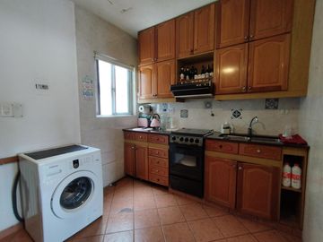 DEPARTAMENTO 3 AMBIENTES CON DEPENDENCIAS EN MORON CENTRO - APTO CREDITO