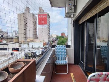 DEPARTAMENTO 3 AMBIENTES CON DEPENDENCIAS EN MORON CENTRO - APTO CREDITO