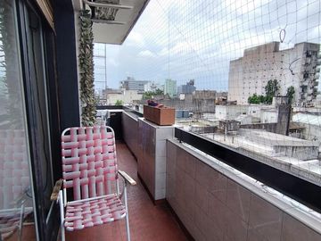 DEPARTAMENTO 3 AMBIENTES CON DEPENDENCIAS EN MORON CENTRO - APTO CREDITO