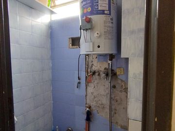 DEPARTAMENTO 3 AMBIENTES CON DEPENDENCIAS EN MORON CENTRO - APTO CREDITO