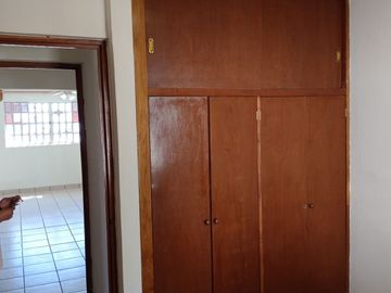 CASA EN COL. POMARROSA