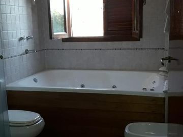 Venta - Casa de 4 dormitorios - Campos del Virrey - Camino a Alta Gracia