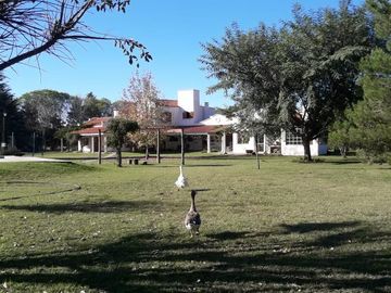 Venta - Casa de 4 dormitorios - Campos del Virrey - Camino a Alta Gracia