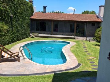 Casa en Banfield Este