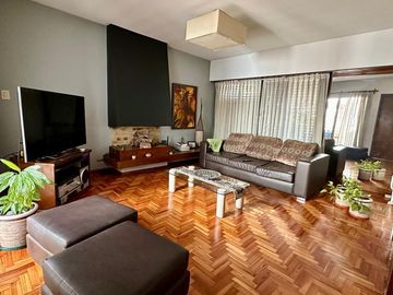 Casa en Banfield Este