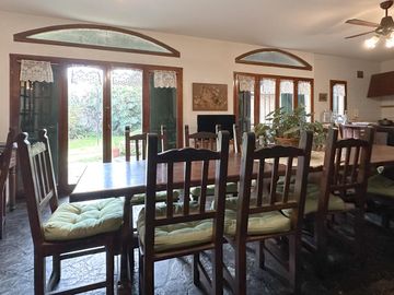 Venta Casa 6 Ambientes Doble Lote 450m2