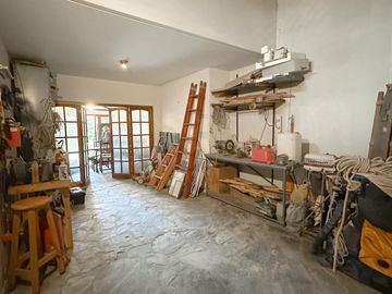 Venta Casa 6 Ambientes Doble Lote 450m2