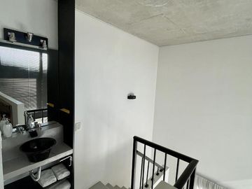 EXCELENTE Loft - Totalmente equipado - Venta Directa!!