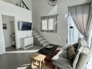 EXCELENTE Loft - Totalmente equipado - Venta Directa!!