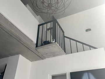 EXCELENTE Loft - Totalmente equipado - Venta Directa!!