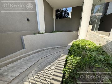 Departamento 2 ambientes en venta, Quilmes Centro - Con cochera y excelentes terminaciones.