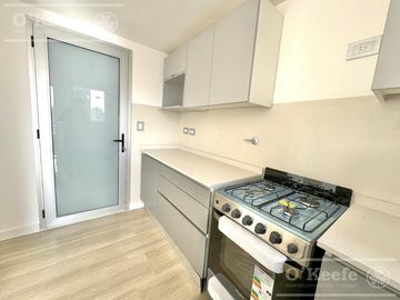Departamento 2 ambientes en venta, Quilmes Centro - Con cochera y excelentes terminaciones.