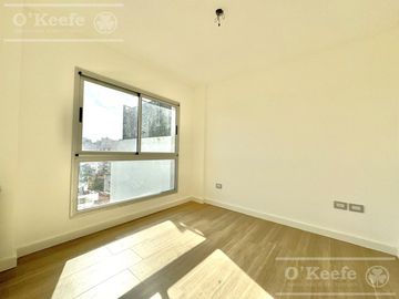 Departamento 2 ambientes en venta, Quilmes Centro - Con cochera y excelentes terminaciones.