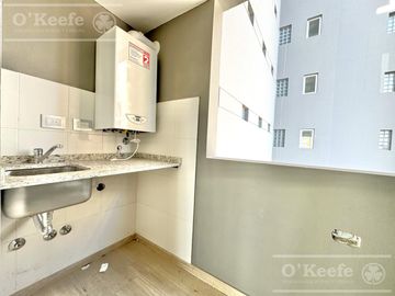 Departamento 2 ambientes en venta, Quilmes Centro - Con cochera y excelentes terminaciones.