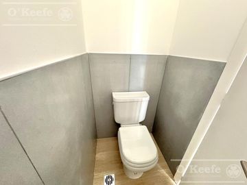 Departamento 2 ambientes en venta, Quilmes Centro - Con cochera y excelentes terminaciones.