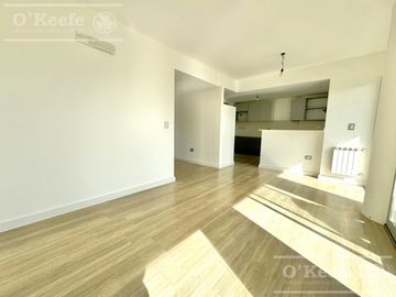 Departamento 2 ambientes en venta, Quilmes Centro - Con cochera y excelentes terminaciones.