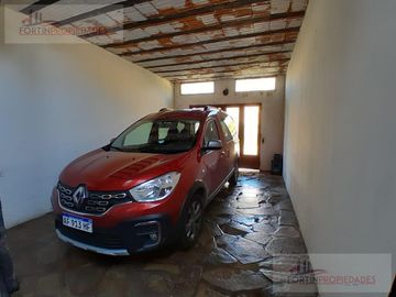 Casa en  venta en 3 e/ 47 y 48 Villa elisa, La Plata