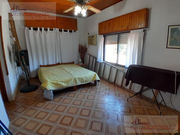 Casa en  venta en 3 e/ 47 y 48 Villa elisa, La Plata