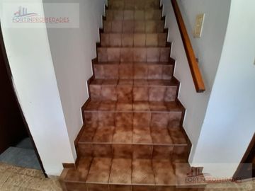 Casa en  venta en 3 e/ 47 y 48 Villa elisa, La Plata