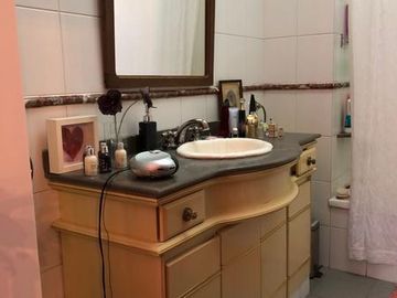 Casa de 3 dormitorios en venta en Lomas de Zamora
