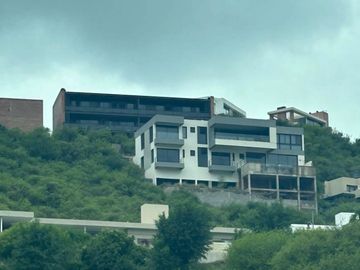 Casa - La Cuesta Residencial - Barrio Cerrado - La Calera Córdoba.
