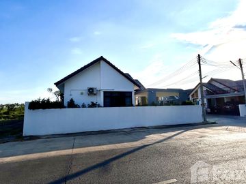 3 Bedroom House for sale in Khlong Sam, Pathum Thani