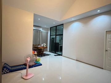3 Bedroom House for sale in Khlong Sam, Pathum Thani