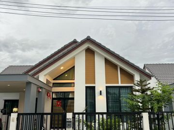 3 Bedroom House for sale in Khlong Sam, Pathum Thani