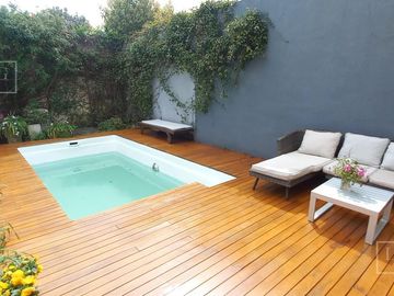 Casa impecable estado de 4 dormitorios y hermoso jardin en Olivos-Vias/Maipu