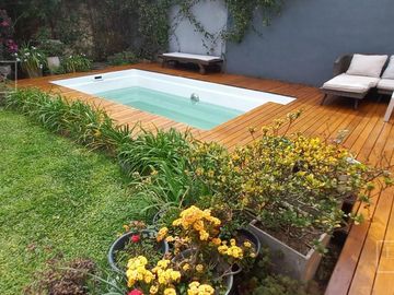 Casa impecable estado de 4 dormitorios y hermoso jardin en Olivos-Vias/Maipu