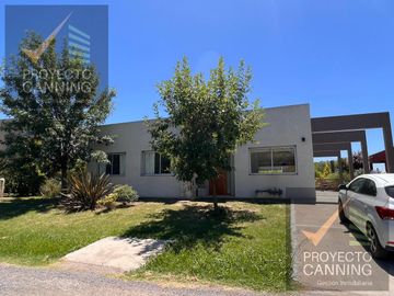 Casa en Venta  Canning Barrio Santa Rita
